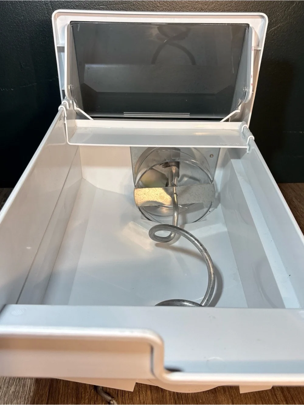 Frigidaire Refrigerator Ice Container Part # 5304525931
